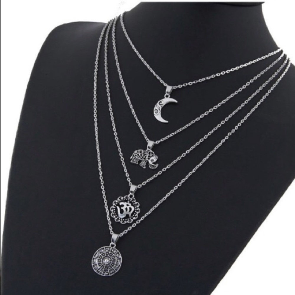 🎁 5/$35 || Multilayered Antiqued Silver Necklace - Picture 4 of 7
